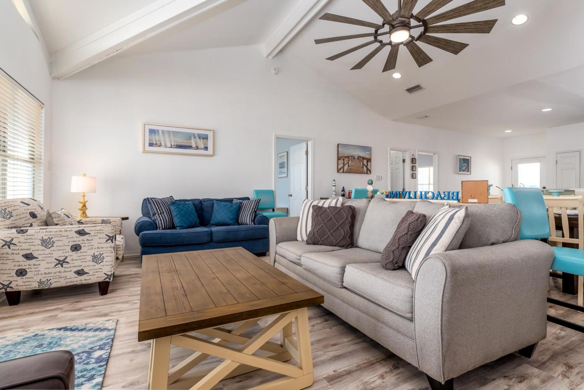 Sun Spot - True Gulf Front Private Home With Lovely Gulf Side Deck, Home ドーフィン・アイランド エクステリア 写真