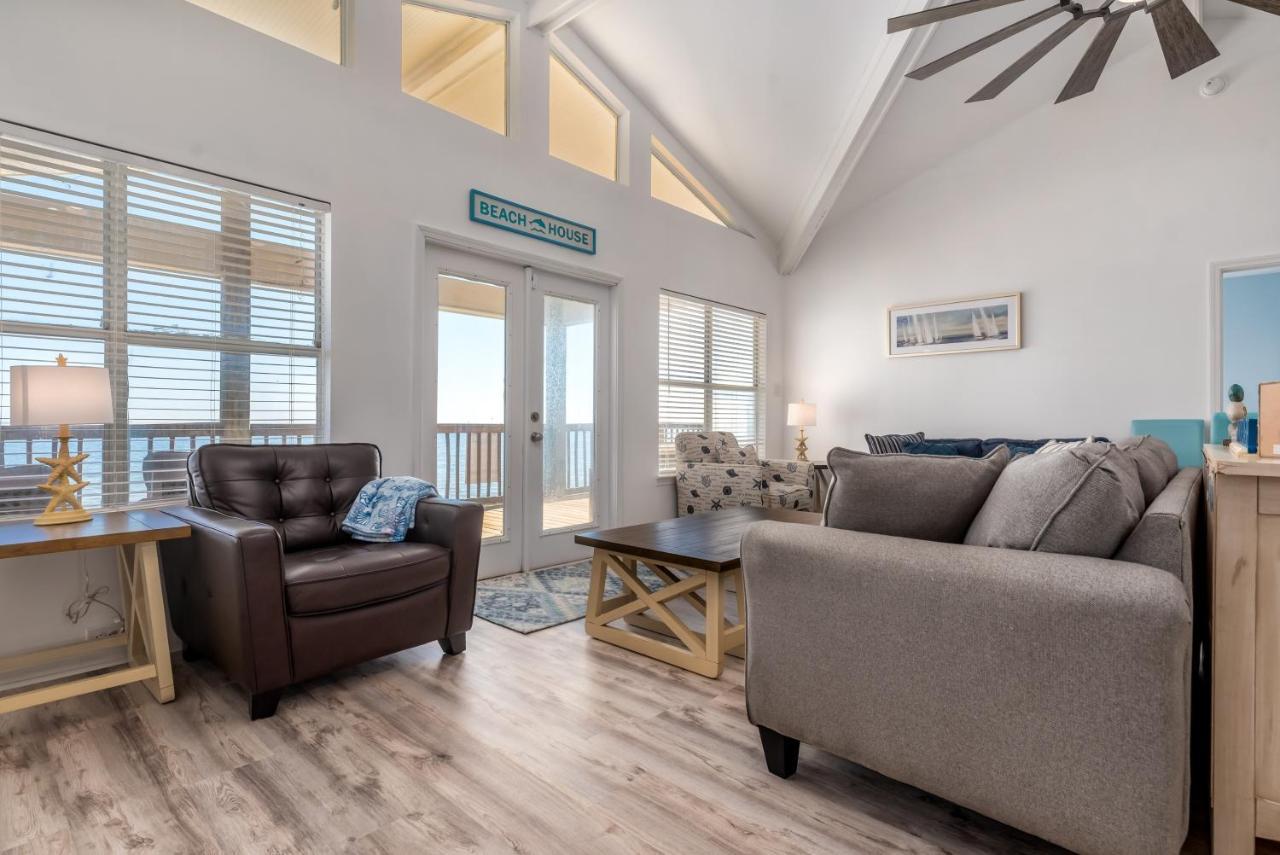 Sun Spot - True Gulf Front Private Home With Lovely Gulf Side Deck, Home ドーフィン・アイランド エクステリア 写真